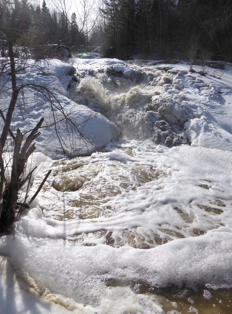 Ruisseau Deschênes en furie